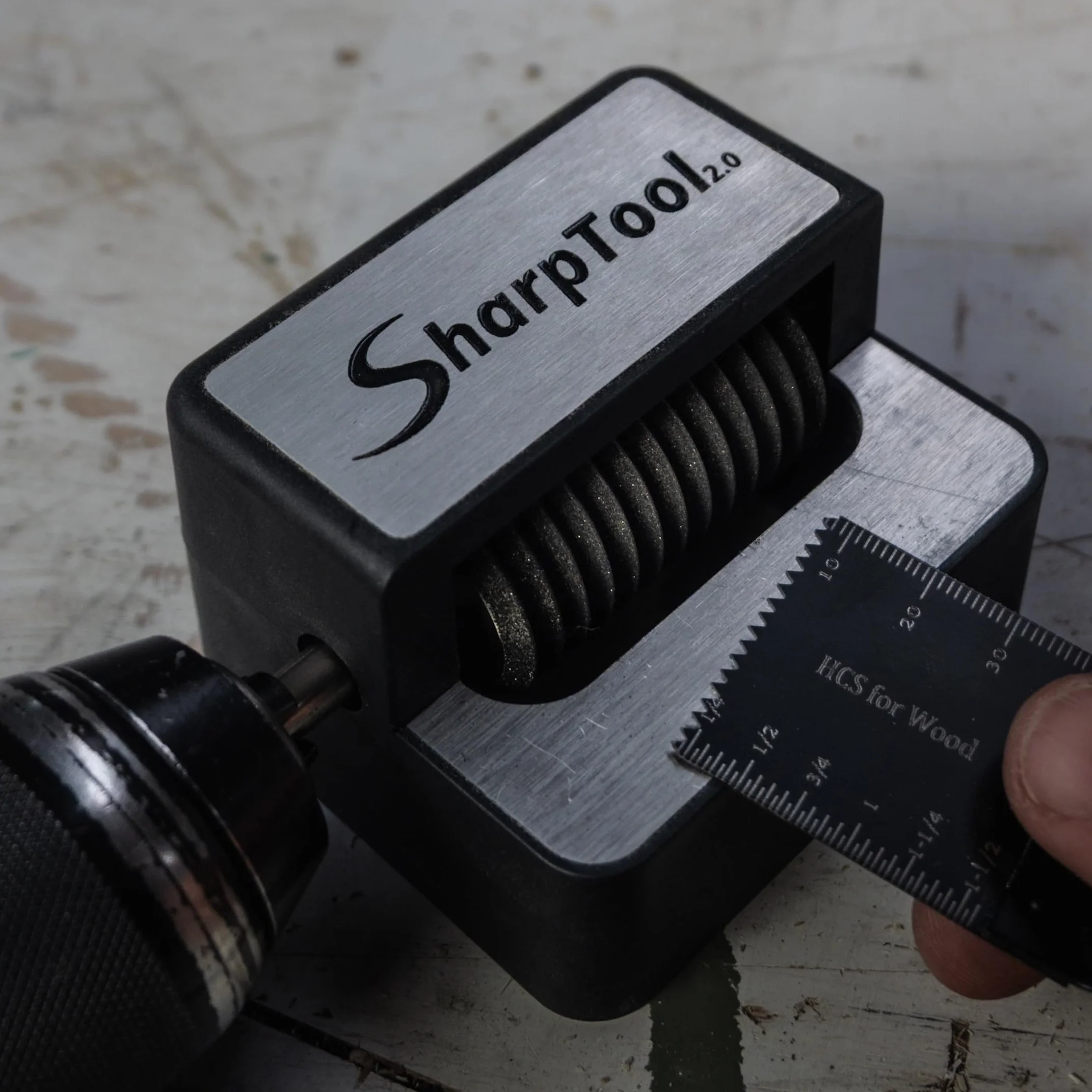 SharpTool 2.0 Ostrzałka do brzeszczotów narzędzi wielofunkcyjnych - precyzyjna ostrzałka do wiertła do naostrzania brzeszczotów BIM, HCS i HSS do zanurzania, akcesoria do narzędzi wielofunkcyjnych