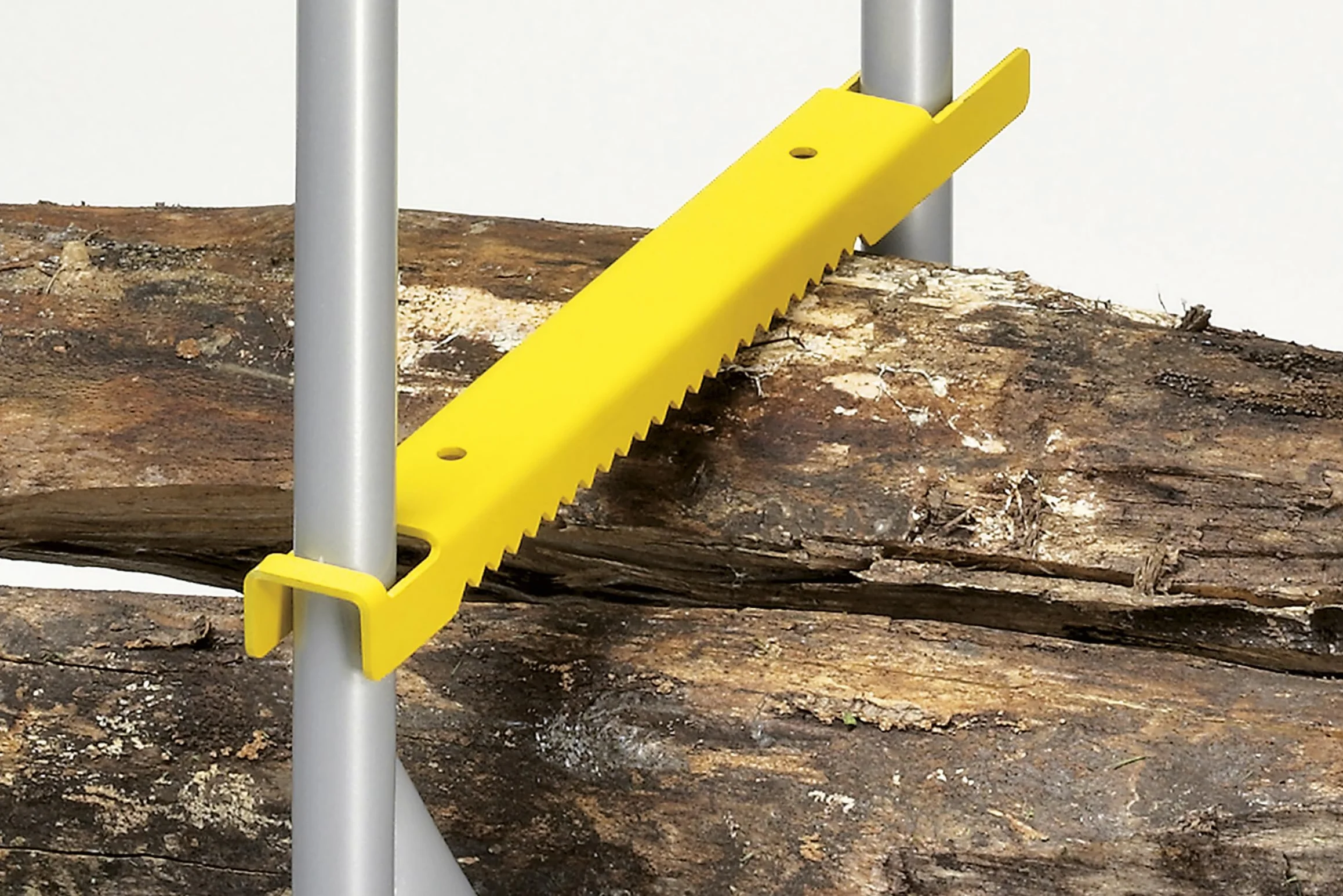 wolfcraft Stojak do cięcia drewna I 5121000 I Solidny i stabilny stojak do cięcia drewna opałowego